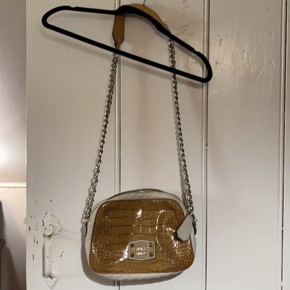 Guess shoulder bag - Picture 2 of 5